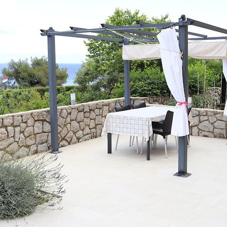 Neda Apartmani Mali Lošinj Dış mekan fotoğraf