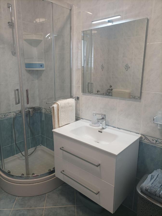 Neda Apartmani Mali Lošinj Dış mekan fotoğraf