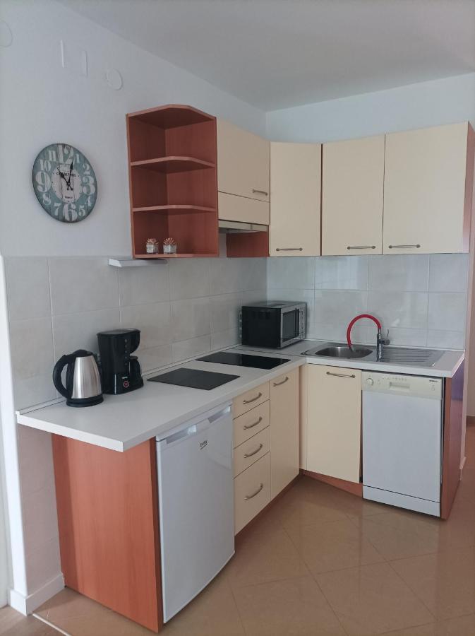 Neda Apartmani Mali Lošinj Dış mekan fotoğraf